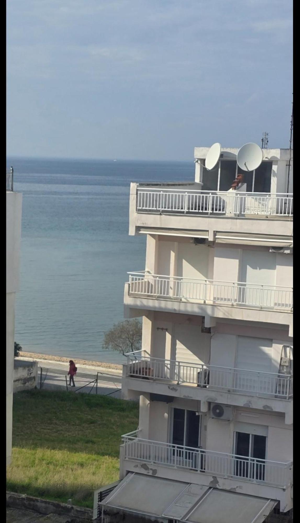 Appartamento Mila Deluxe Peraía Esterno foto
